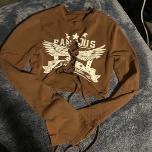 Crop top, size xs with cute cutout